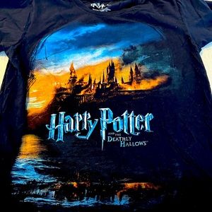 Set of 2 - Harry Potter Shirts - Men’s Size Medium